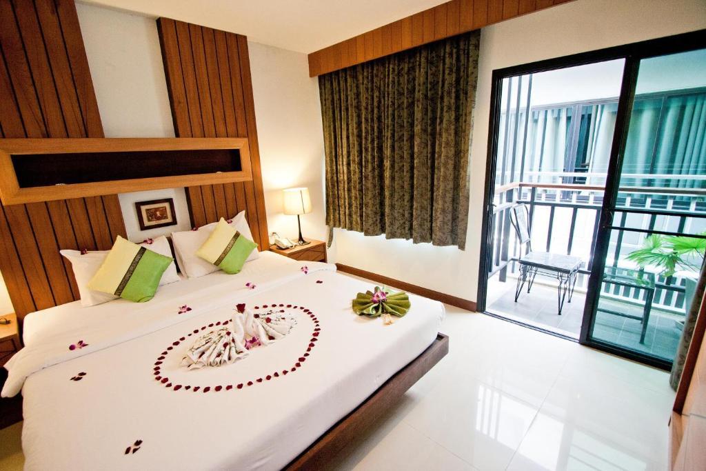 The Chambre Patong Eksteriør billede