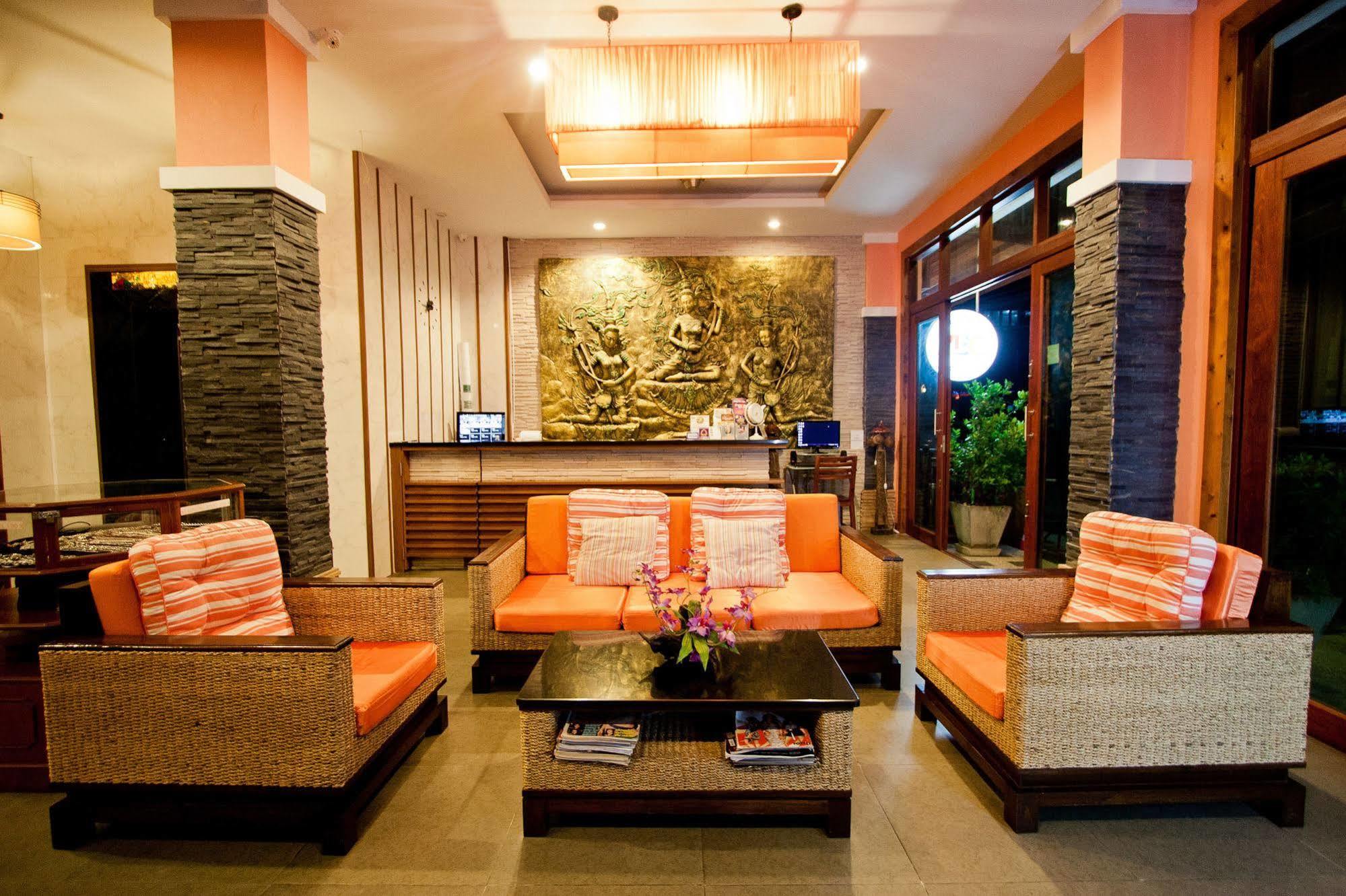 The Chambre Patong Eksteriør billede