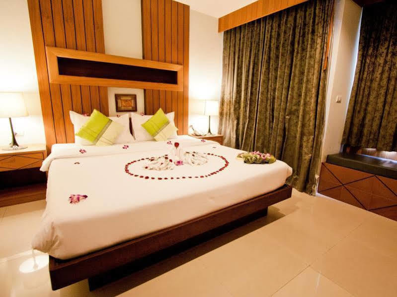 The Chambre Patong Eksteriør billede