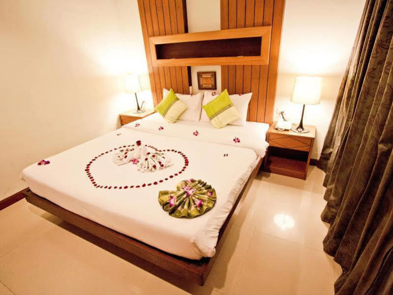 The Chambre Patong Eksteriør billede